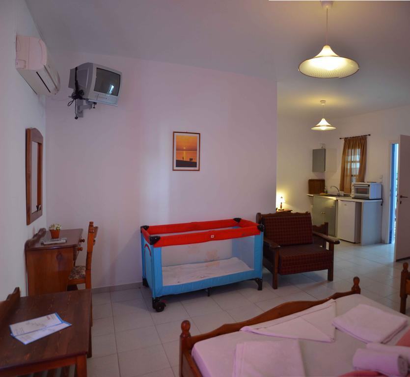 Pension Christina Aegiali Quarto foto